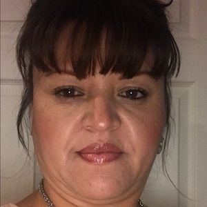 Meet your Posher, Lilia